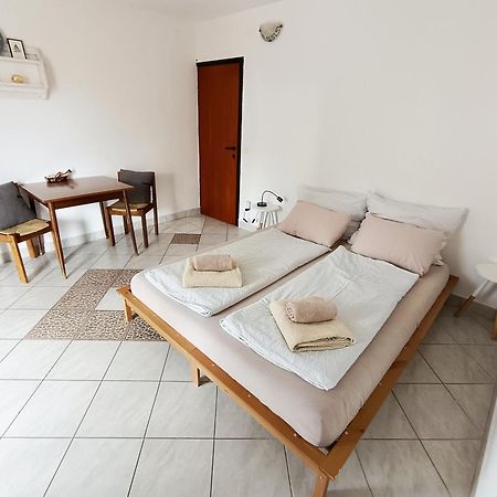Casa Nostra II Apartment Funtana Bagian luar foto