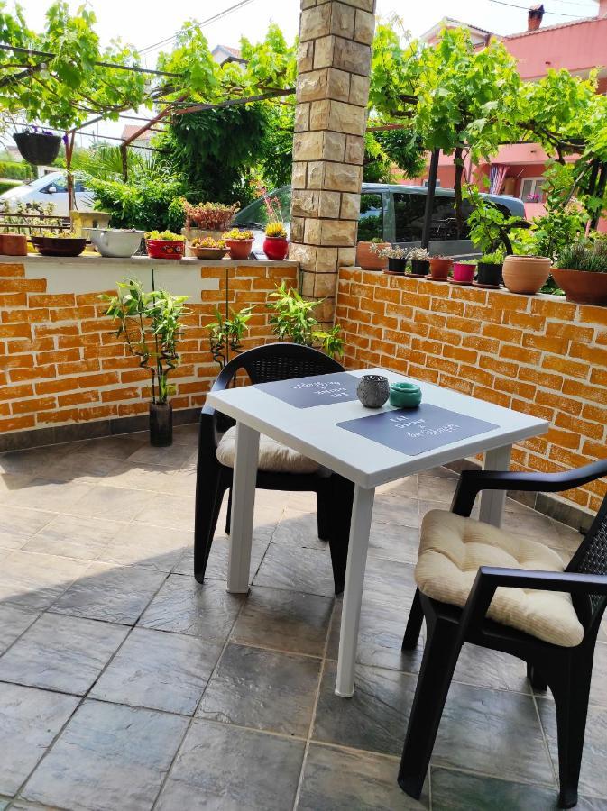 Casa Nostra II Apartment Funtana Bagian luar foto