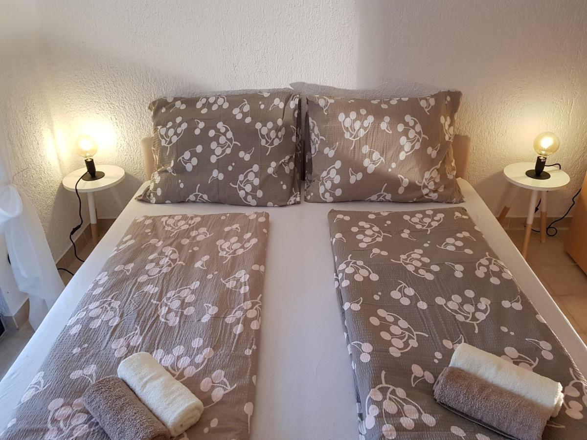 Casa Nostra II Apartment Funtana Bagian luar foto