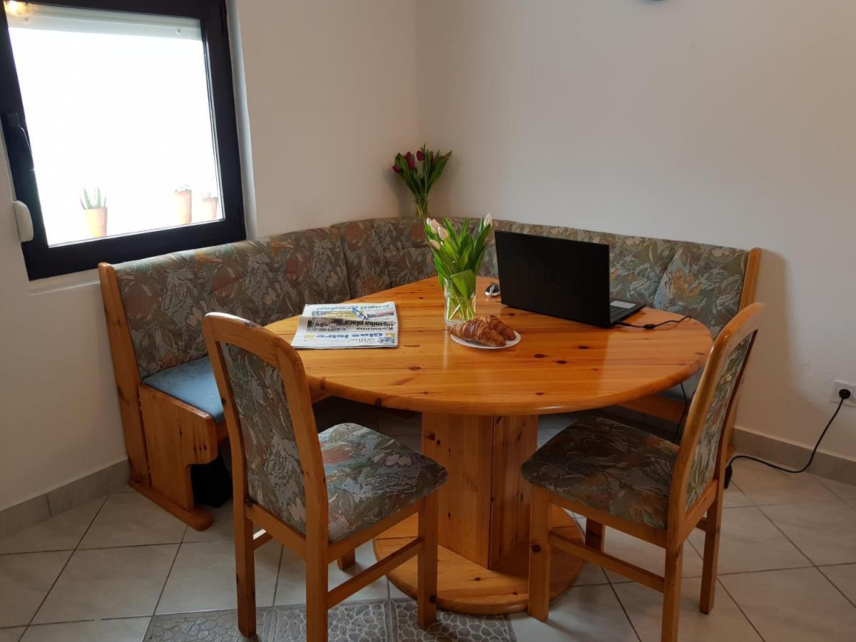 Casa Nostra II Apartment Funtana Bagian luar foto