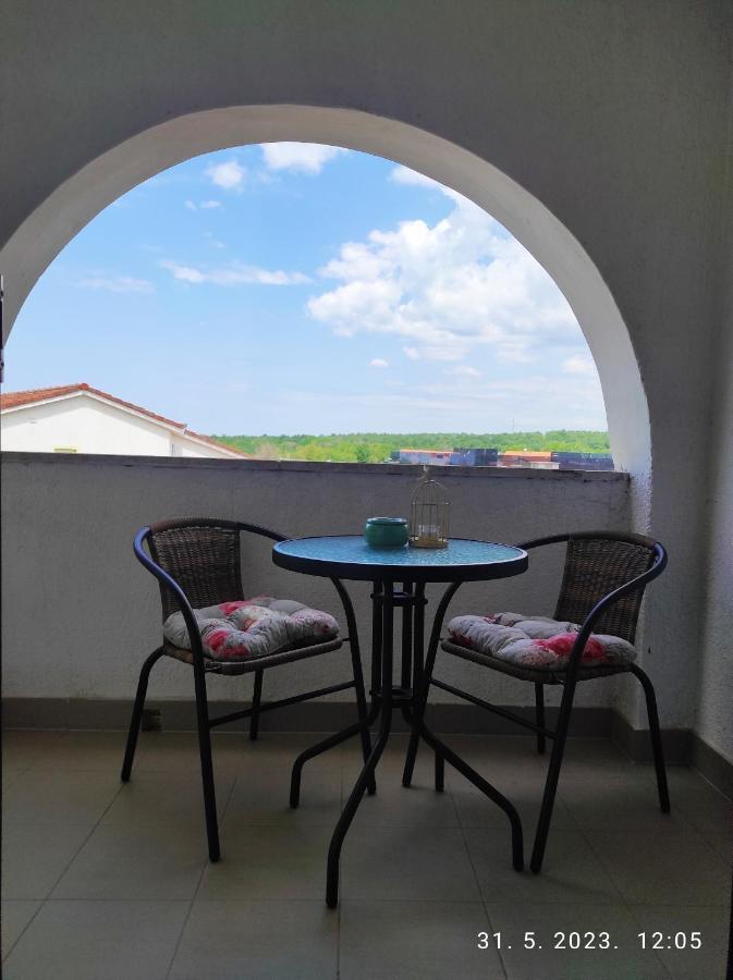 Casa Nostra II Apartment Funtana Bagian luar foto